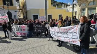 Λέρος: Μεγαλειώδης συγκέντρωση διαμαρτυρίας για τα Τέμπη στον Πλάτανο