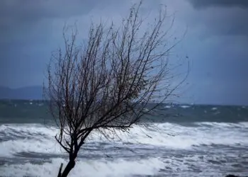 ΕΜΥ: Βροχές, καταιγίδες και άνεμοι 7 με 8 μποφόρ για σήμερα στα Δωδεκάνησα
