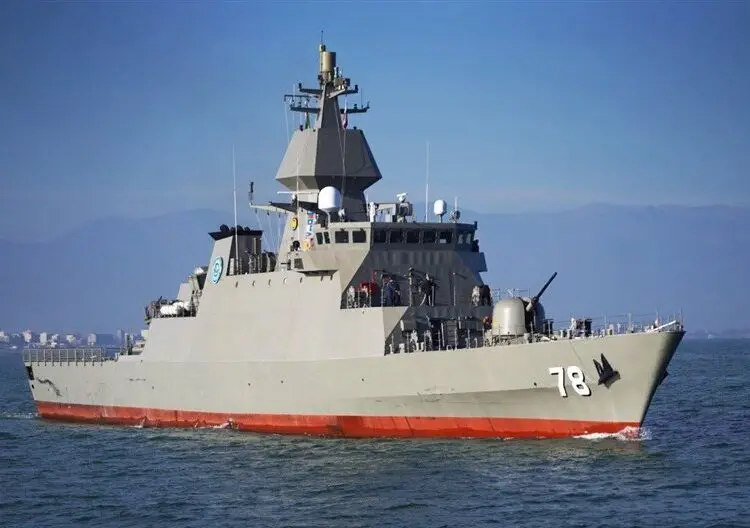 Moudge-class frigate / By Tasnim News Agency