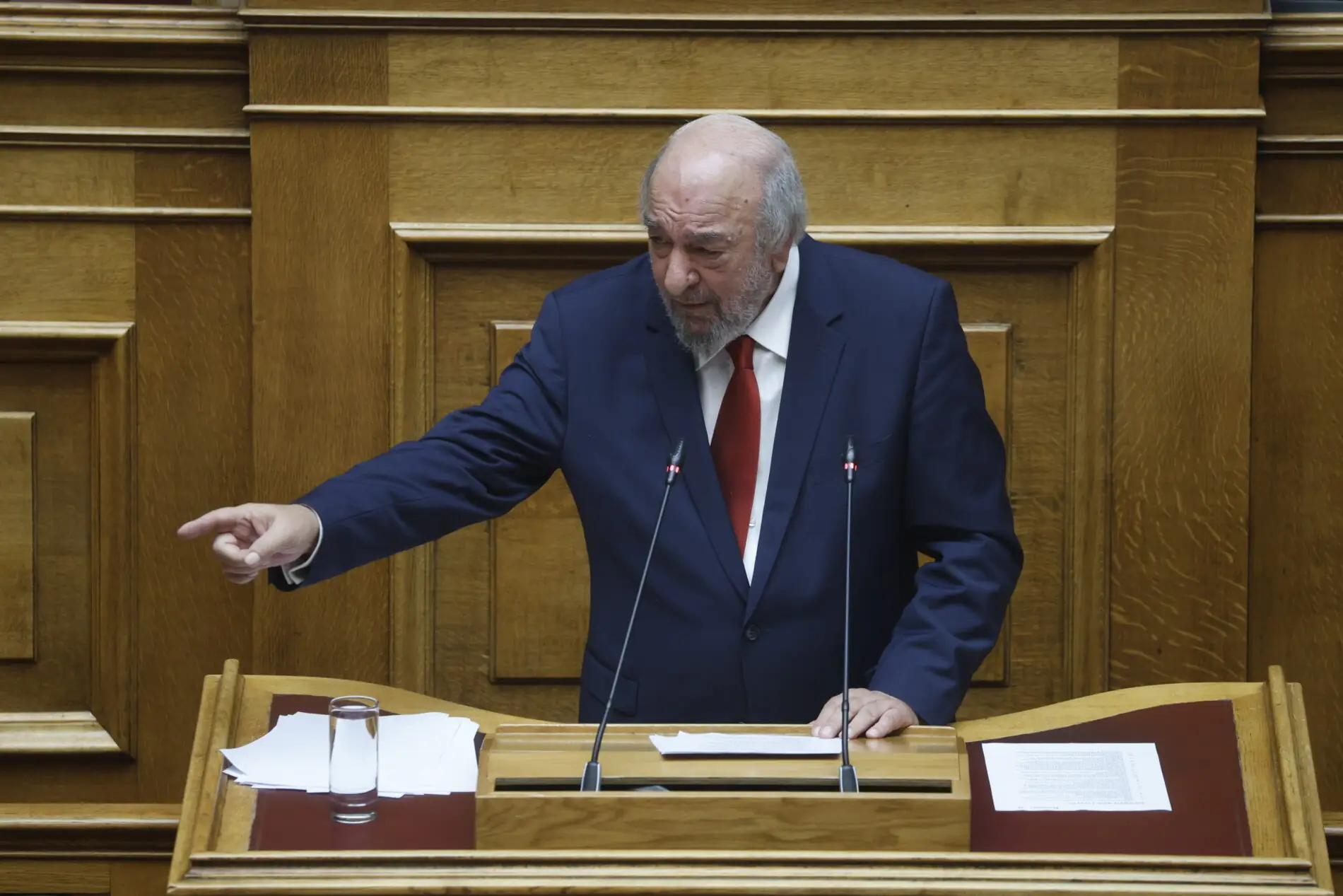 Νικητιάδης στη Βουλή: Μόνο για «γαλάζια ρουσφέτια» η Νέα Αρχή Προστασίας Καταναλωτή