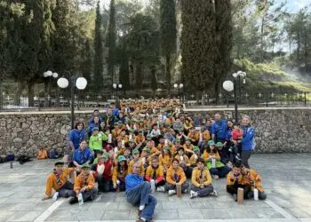 Πάνω από 100 Λυκόπουλα των Προσκόπων Δωδεκανήσου σε δράση για το περιβάλλον και την οδική ασφάλεια