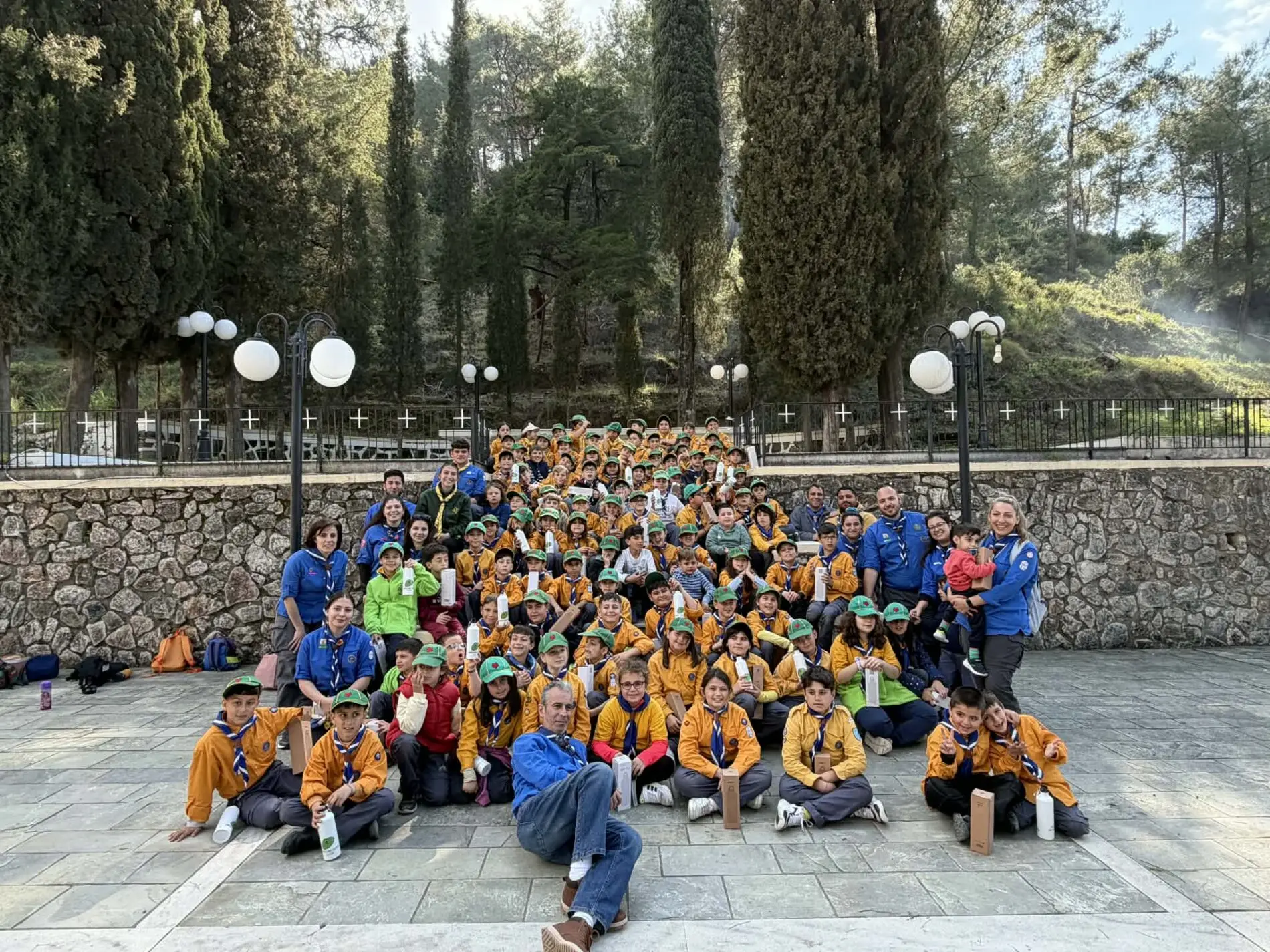 Πάνω από 100 Λυκόπουλα των Προσκόπων Δωδεκανήσου σε δράση για το περιβάλλον και την οδική ασφάλεια