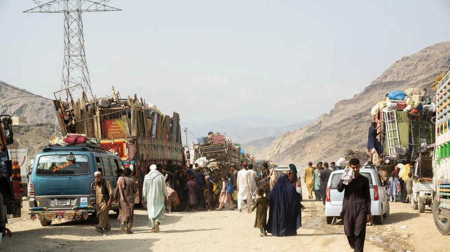 Kαθώς η κρίση στη Μέση Ανατολή κλιμακώνεται, η Ύπατη Αρμοστεία κινητοποιείται σε ολόκληρη την περιοχή