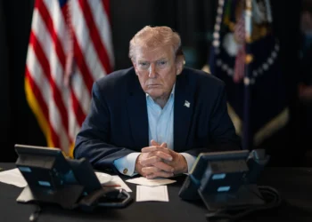 Τραμπ: Καταστρέφουμε τον εχθρό πολύ νωρίτερα από το χρονοδιάγραμμα – Κάλεσμα στους Ιρανούς διπλωμάτες να ζητήσουν άσυλο