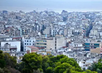 ΑΑΔΕ: Νέο ψηφιακό «μάτι» στην ακίνητη περιουσία – Τι πρέπει να δηλώσετε άμεσα