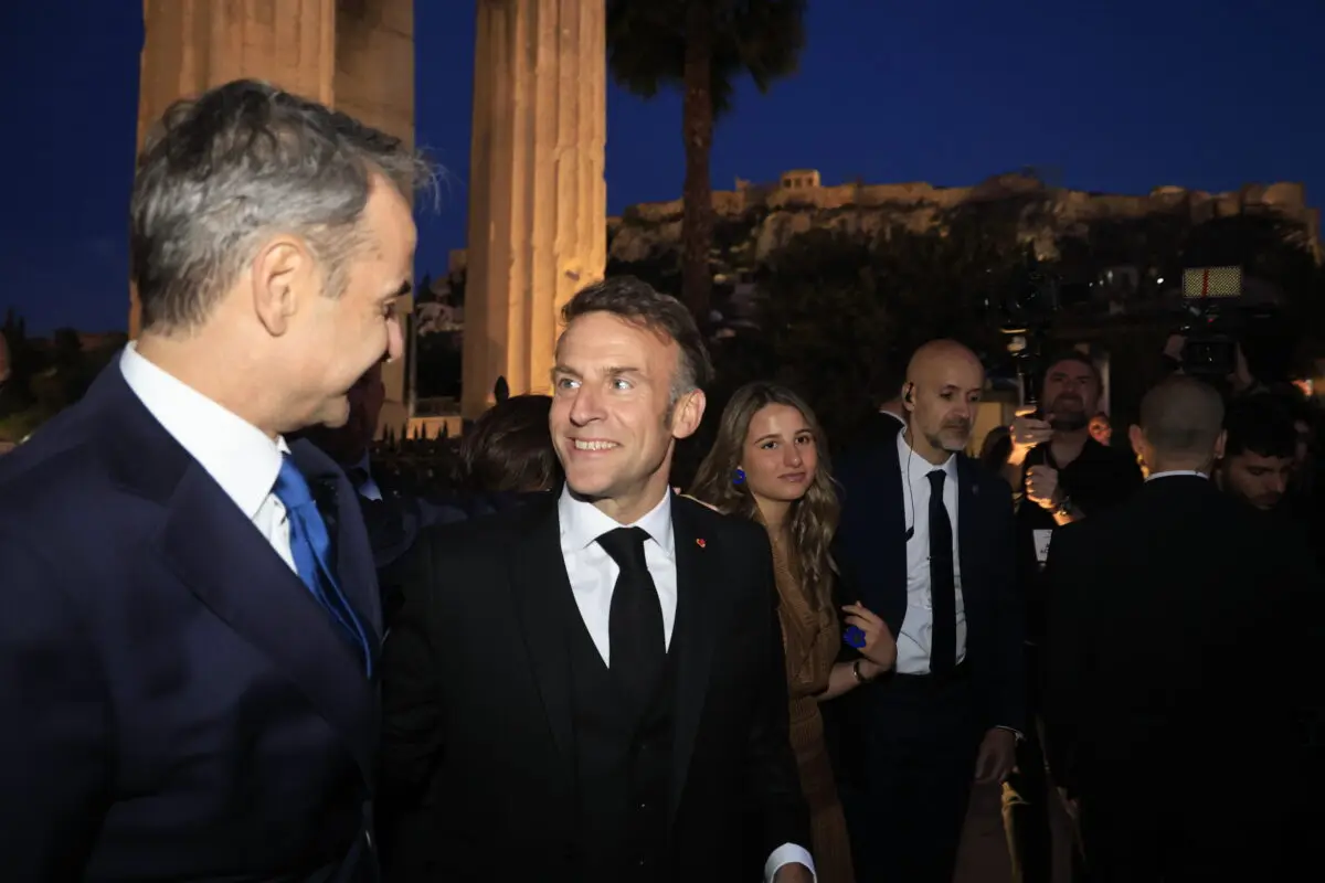 Μακρόν σε Μητσοτάκη: Αν η κυριαρχία σας απειλείται, κάντε ό,τι χρειάζεται, θα είμαστε εδώ για εσάς