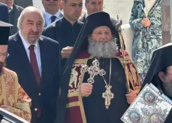 Στην Πάτμο τη Μ. Πέμπτη ο Γ. Νικητιάδης: Παρουσία στην ακολουθία του Νιπτήρος και πολιτική συνάντηση με φίλους και στελέχη του ΠΑΣΟΚ