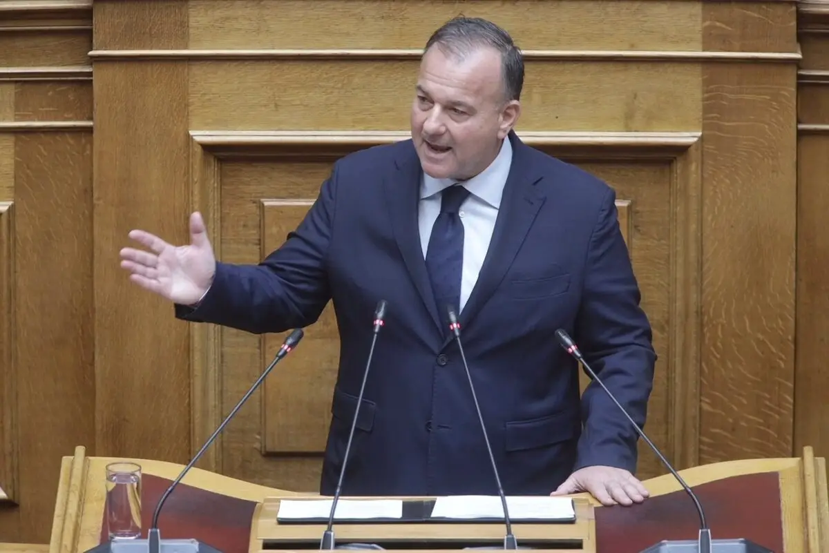 Γιάννης Παππάς: « Εντάχθηκε στο νομοσχέδιο η πρότασή μας για τη μεταβατική παραχώρηση χρήσης αιγιαλού και παραλίας»