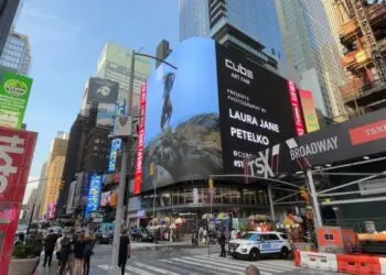 Στον «κύβο» της πλατείας Times Square στη Νέα Υόρκη τα Δωδεκάνησα