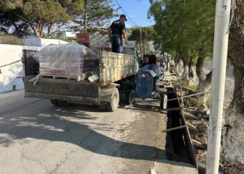 Λέρος: Εργασίες αποκατάστασης στους παραλιακούς δρόμους από τον Δήμο