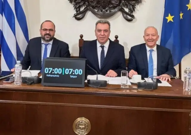 Η νέα Ευρωπαϊκή Στρατηγική για τα νησιά στη Βουλή, με πρωτοβουλία του Μάνου Κόνσολα