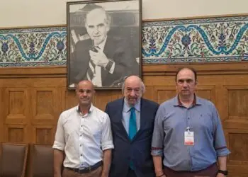 Συνάντηση Γ. Νικητιάδη με πυροσβέστες της Δωδεκανήσου στη Βουλή για τα σοβαρά προβλήματα των Υπηρεσιών στα νησιά