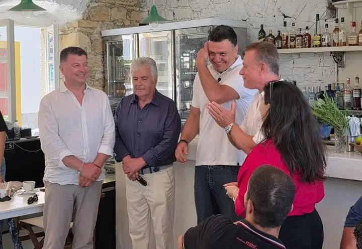 Ο Δήμαρχος Λέρου στους Λειψούς για τη λαϊκή συνέλευση παρουσία του Υπουργού Ναυτιλίας Βασίλη Κικίλια