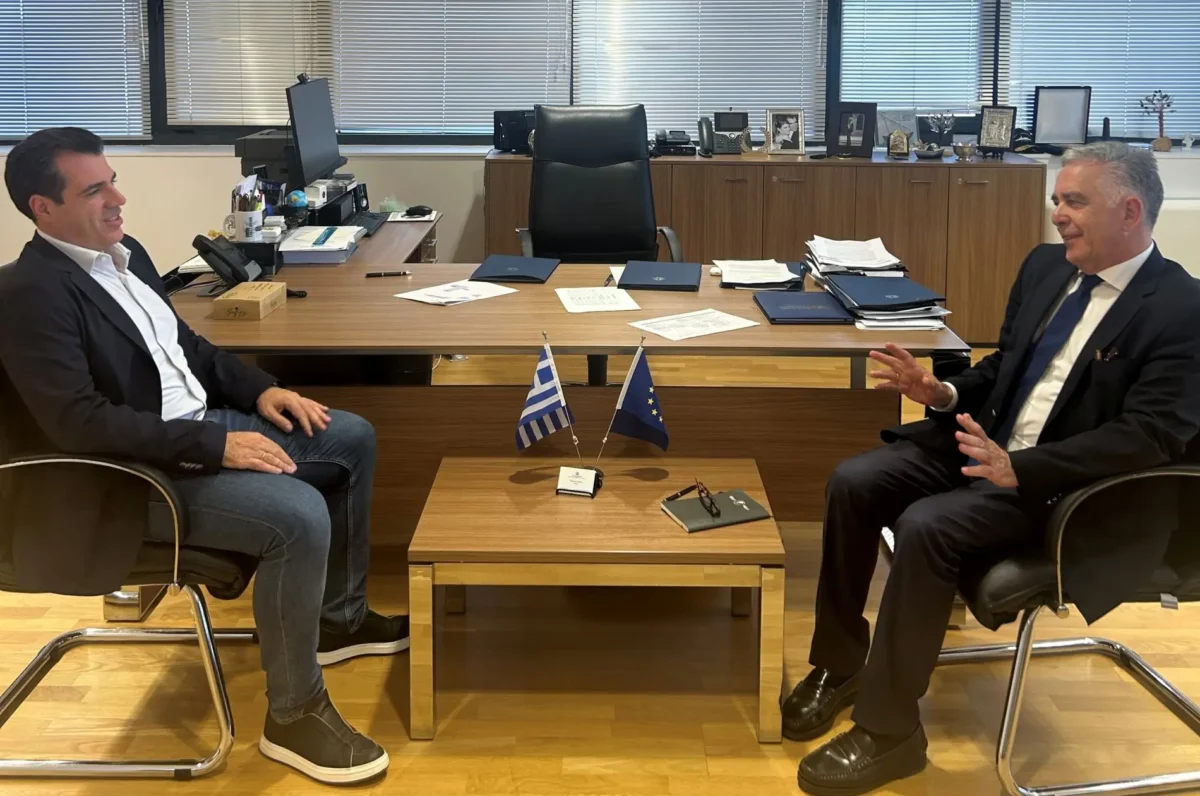 Συνάντηση Βασίλη Υψηλάντη με τον Υπουργό Μετανάστευσης και Ασύλου Θάνο Πλεύρη