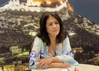 Άννα Ταχλιαμπούρη: «Με διέγραψαν γιατί είπα ΝΑΙ σε έργα για τη Λέρο»