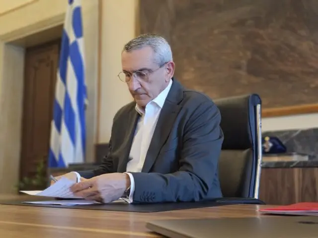 Στο Περιφερειακό Συμβούλιο Ν. Αιγαίου η κατάργηση του θεσμού των Επάρχων και των Εντεταλμένων Περιφερειακών Συμβούλων
