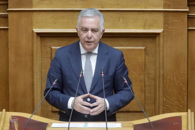 Ο Βασίλης Α. Υψηλάντης στην Επιτροπή Αναθεώρησης του Συντάγματος για το Άρθρο 16 του Συντάγματος
