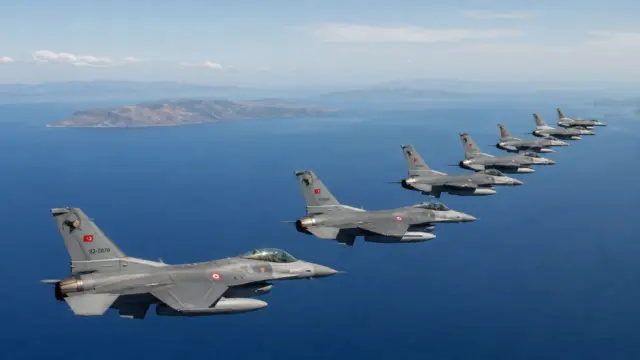 Κλιμακώνει την προκλητικότητα στο Αιγαίο η Άγκυρα: Δεκάδες τουρκικές παραβιάσεις με οπλισμένα F-16