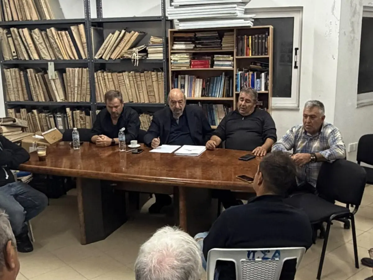 Σημαντική συνάντηση αγροτών με Νικητιάδη στην Απολακκιά